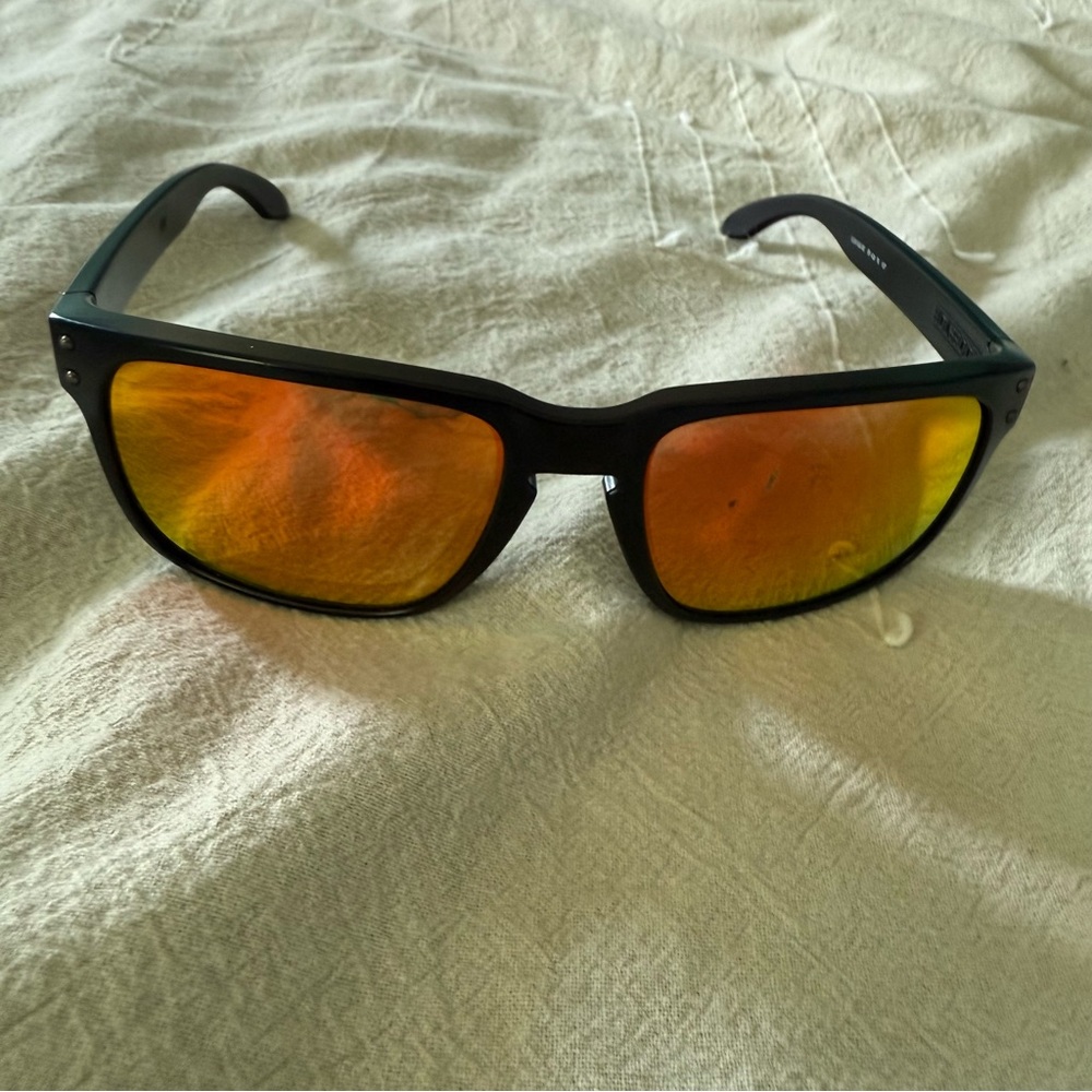 🔥TODAY ONLY🔥Oakley Sunglasses